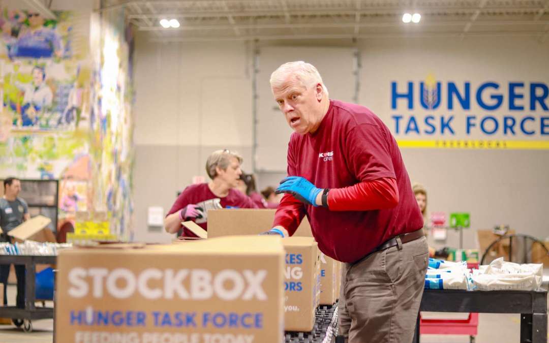 Kohl’s Employees Give Back Through Volunteer Hours