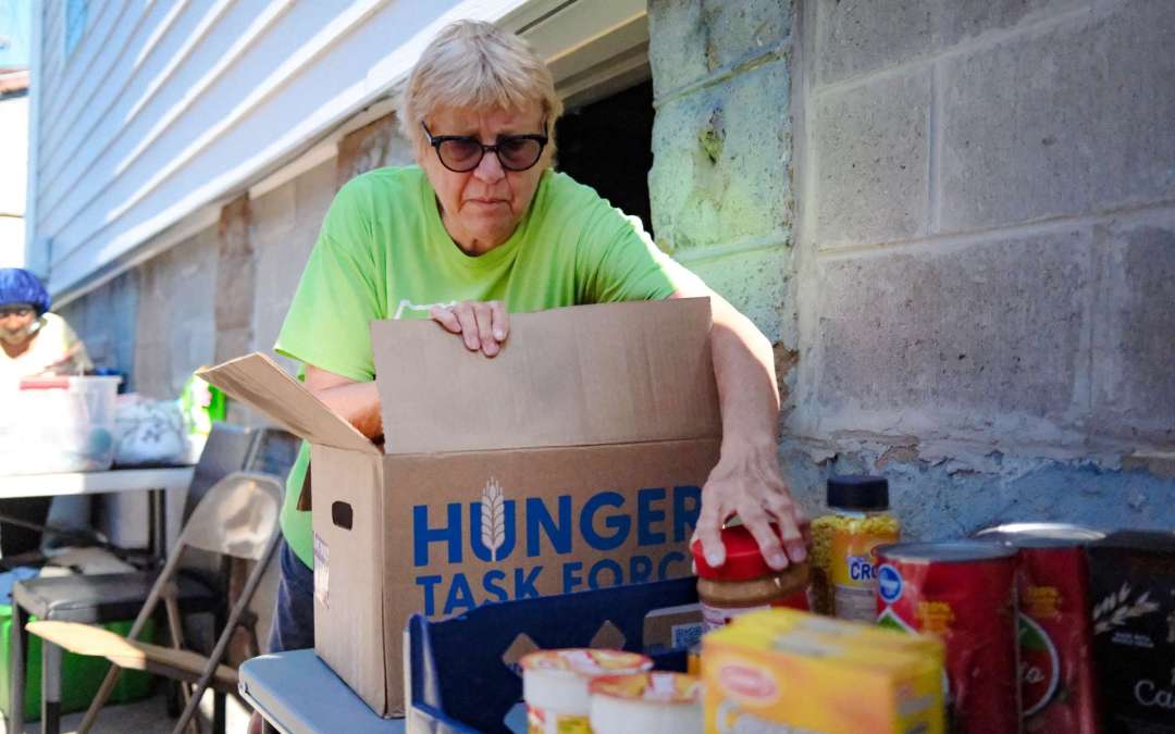 Hunger Task Force and Siggenaek Center Food Pantry Work Together to Feed Hungry Families in the Historic Mitchell Street Neighborhood